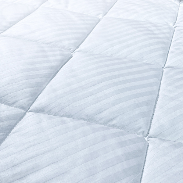 Фото Одеяло Vella «Satin Prime»